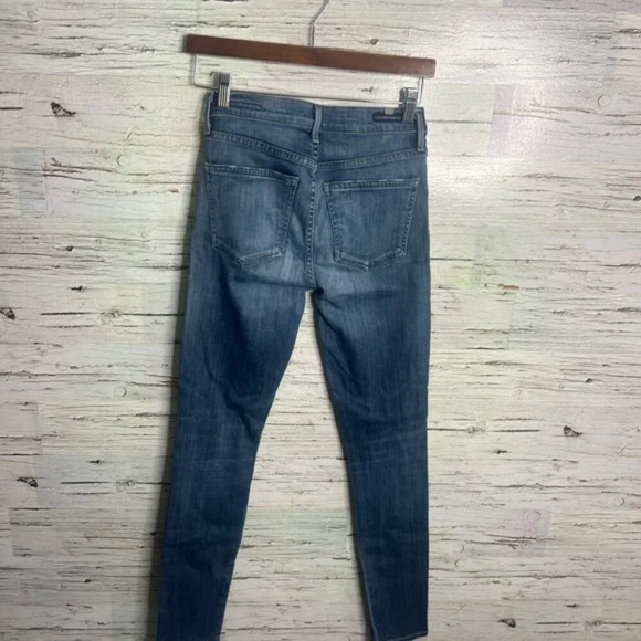 Citizens of Humanity- Rocket high rise skinny size 25 - Picture 9 of 9